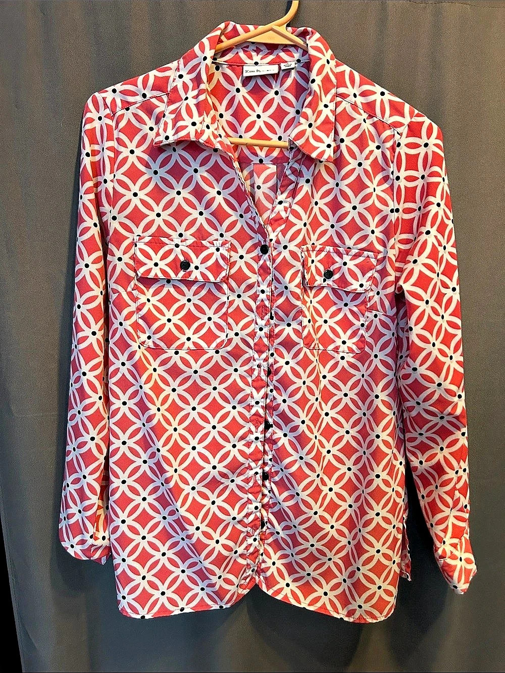 Kim Rogers Geometric Button Down Shirt in Red & White Size Small Like New